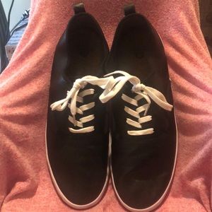 Black sneakers size 12
